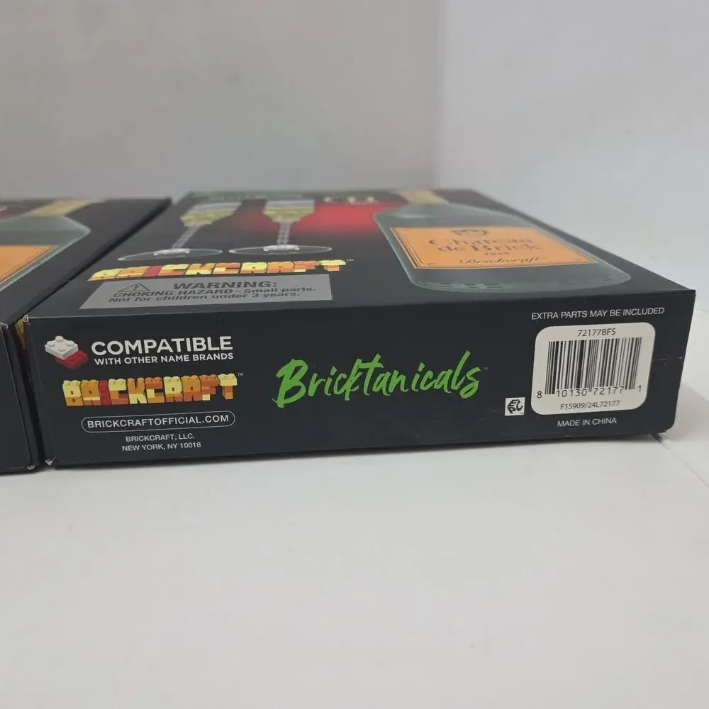 2 Brickcraft Chateau De Brick Bricktanicals 136 pc Bottle + Champagne Glasses